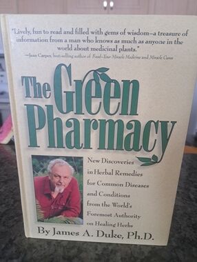 THE GREEN Pharmacy Hard Cover Book James Duke herbal remedies natural help aids